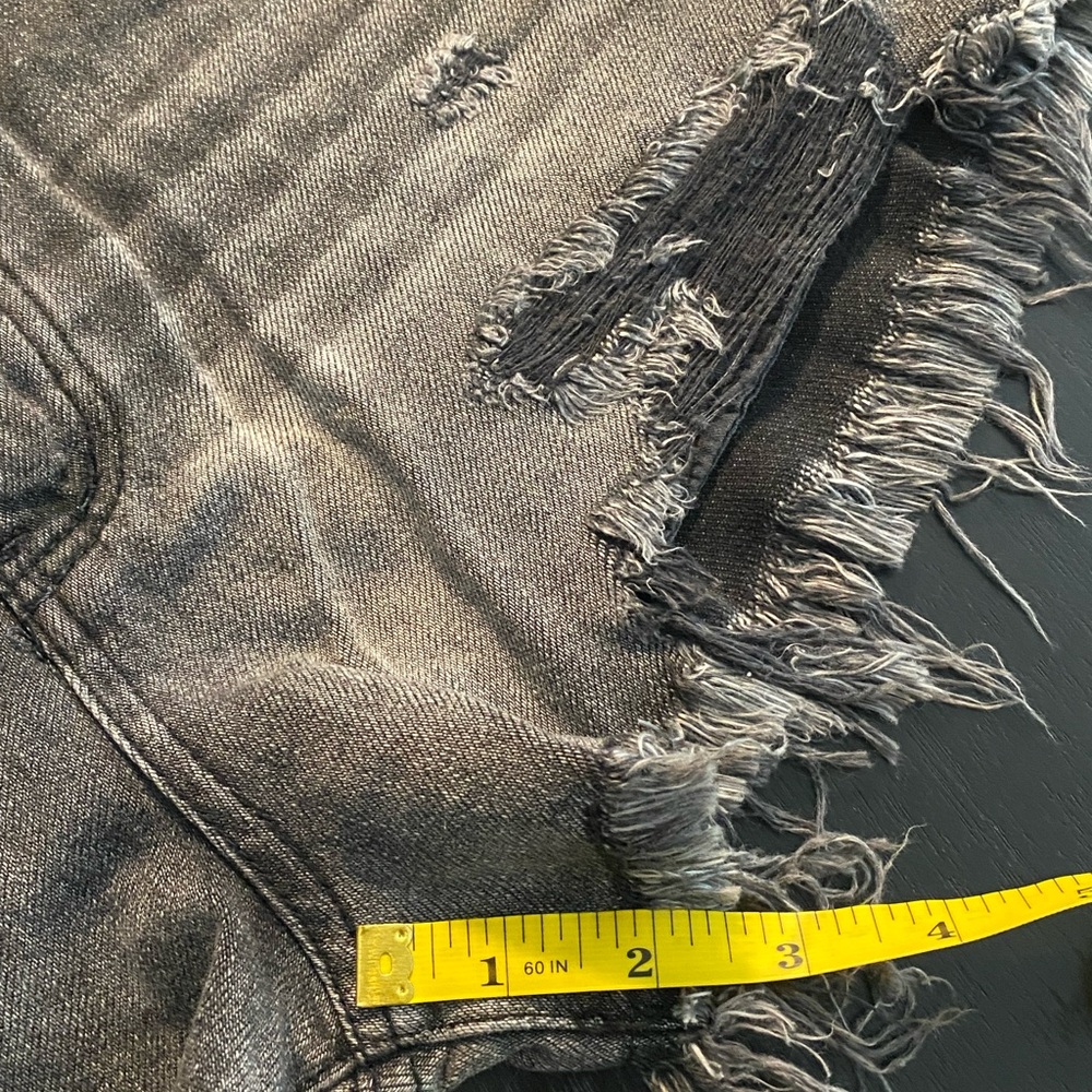 Free people size 29 Women's Distressed Black Denim Shorts - Picture 10 of 13